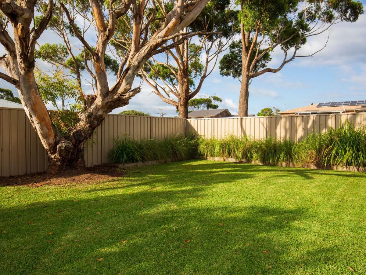 Burra Days I Pet Friendly I 10 Mins Walk To The Beach Villa Culburra Beach Exterior photo